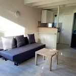 Les De Saumur, Piscine&parc Boisé, 100m Du Cadrenoir Appartement *