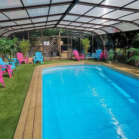 Les De Saumur, Piscine & Parc Boise, 100m Du Cadrenoir Apartmán *