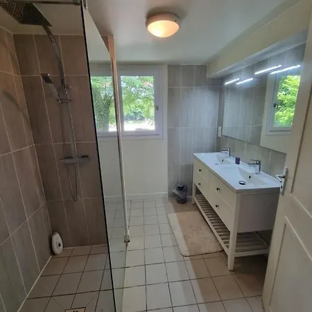 Apartament Les De Saumur, Piscine & Parc Boise, 100m Du Cadrenoir