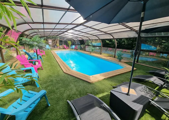 Les De Saumur, Piscine&parc Boisé, 100m Du Cadrenoir Appartement *